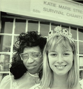 Northampton Carnival Queen Juliet Stevenson and Dr Katie Marie outside 'Stress & Cancer' Charity Shop, 1991