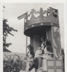 Carnival Court float at Northampton Carnival, 1963