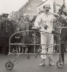Don Butlin and George Twiselton at Northampton Carnival, 1952